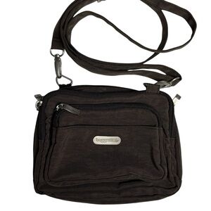 BAGGALLINI The Only Multiple 6-Pocket Brown Nylon Crossbody Travel Bag Purse